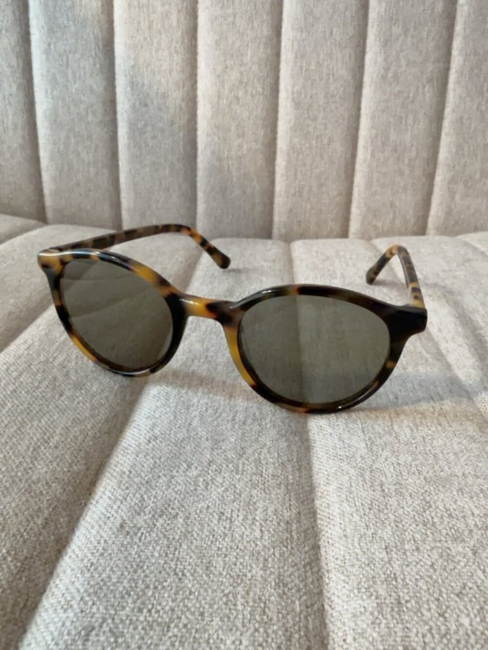 Madewell Tortoiseshell Round Oval Sunglasses